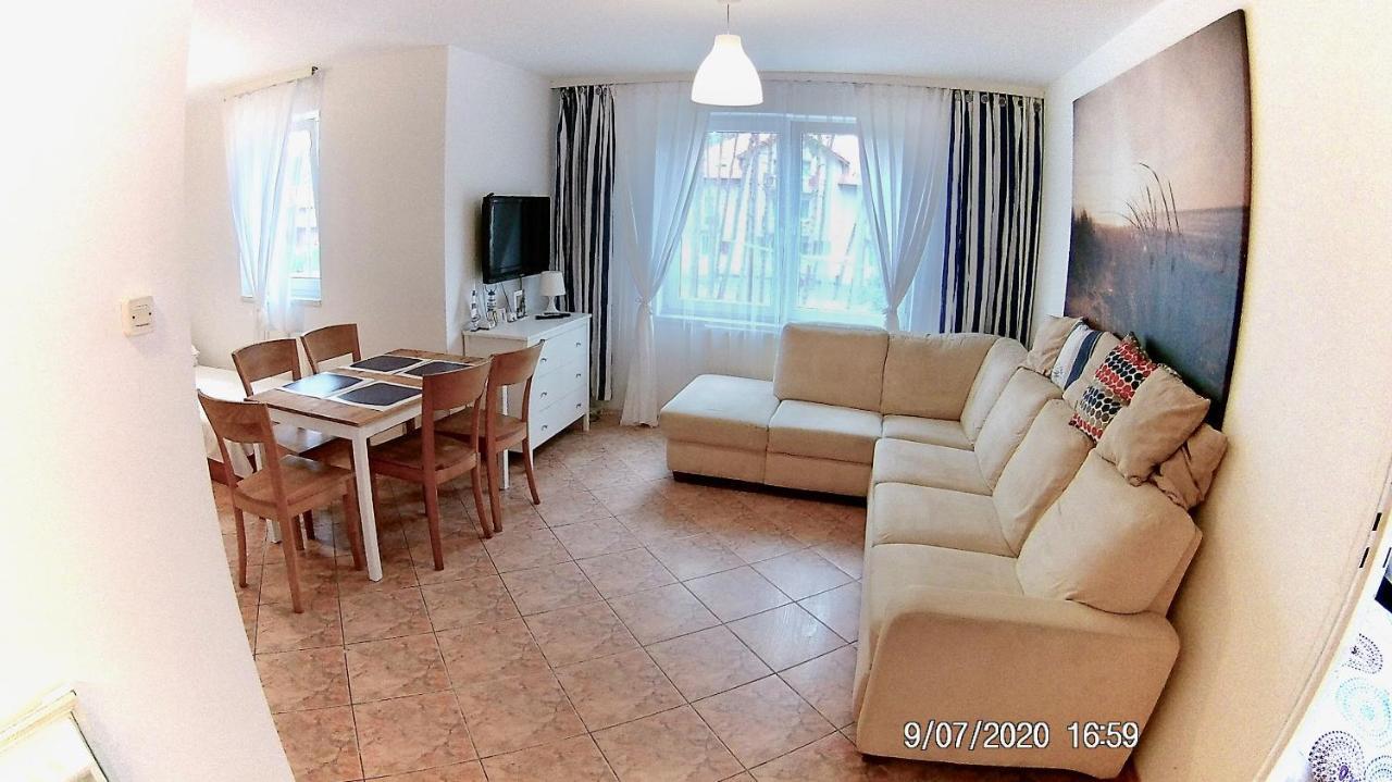 Czarny Bursztyn Apartment Dziwnowek Exterior photo