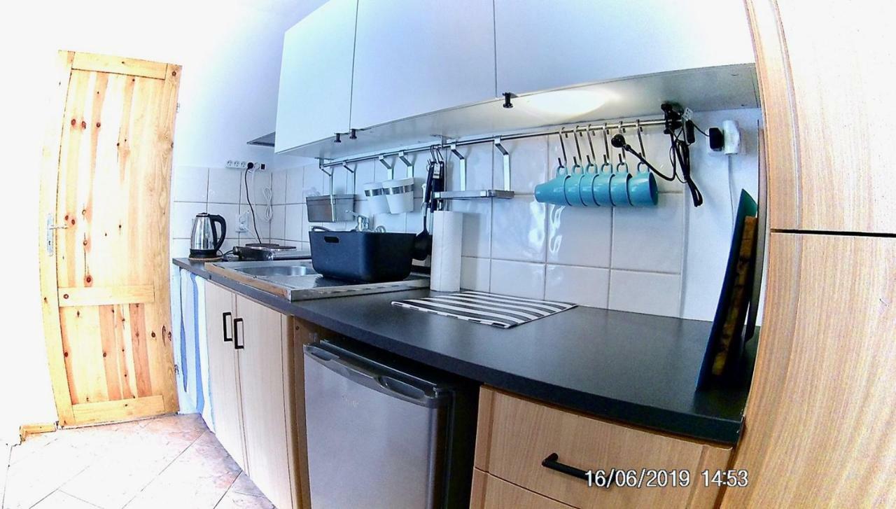 Czarny Bursztyn Apartment Dziwnowek Exterior photo