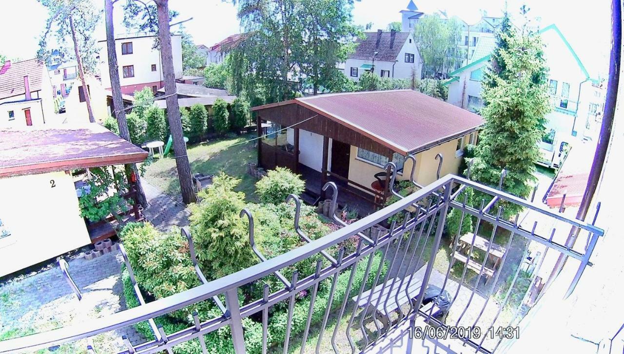 Czarny Bursztyn Apartment Dziwnowek Exterior photo
